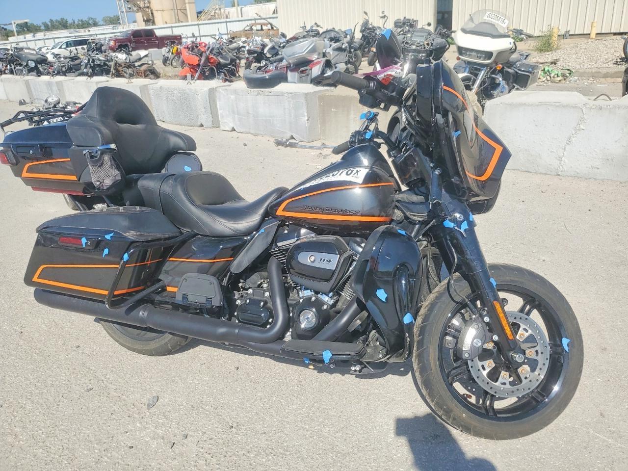 2022 Harley-Davidson Flhtk