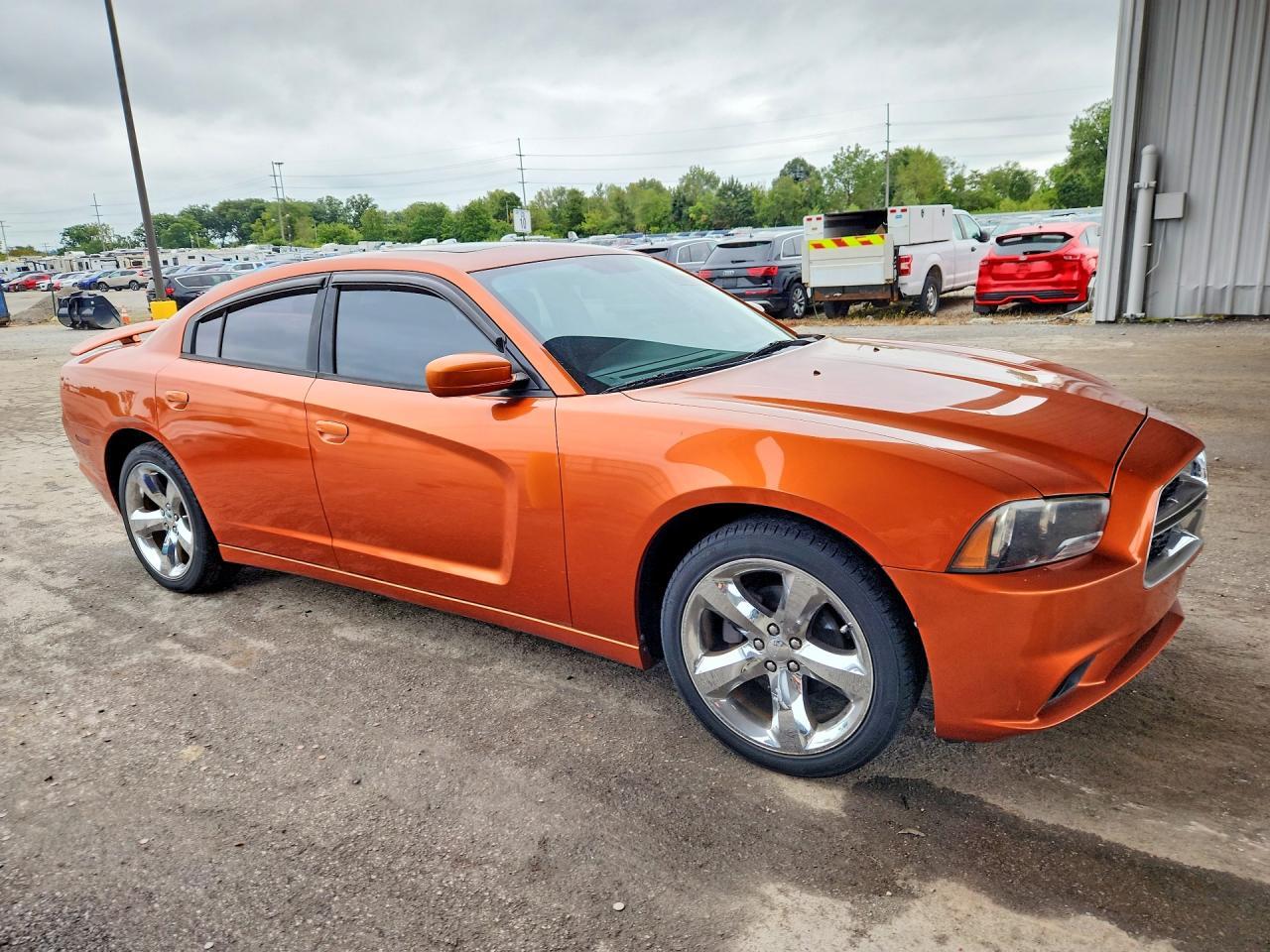 2011 Dodge Charger - Фото 4