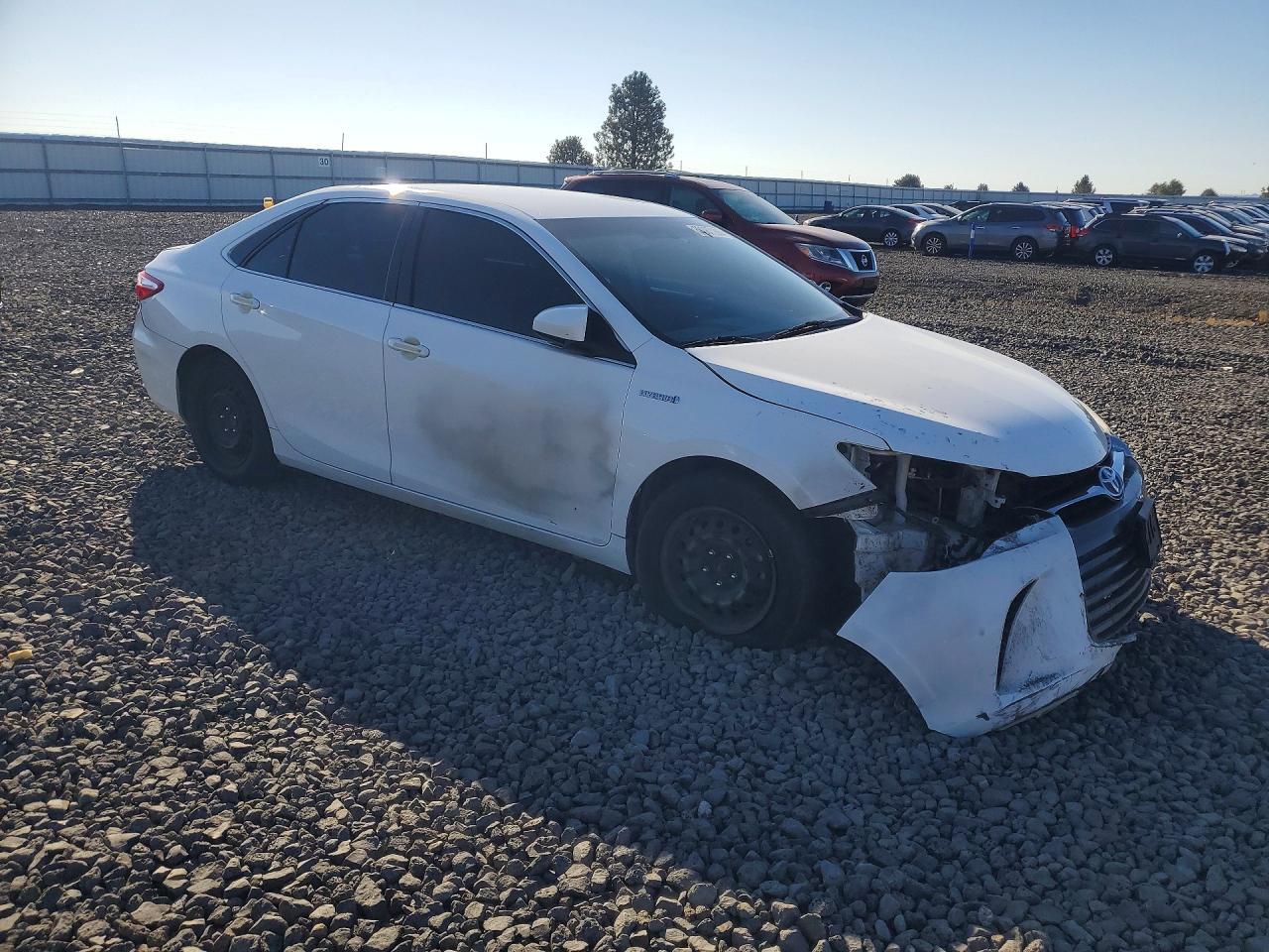 2016 Toyota Camry Hybrid Le - Фото 4