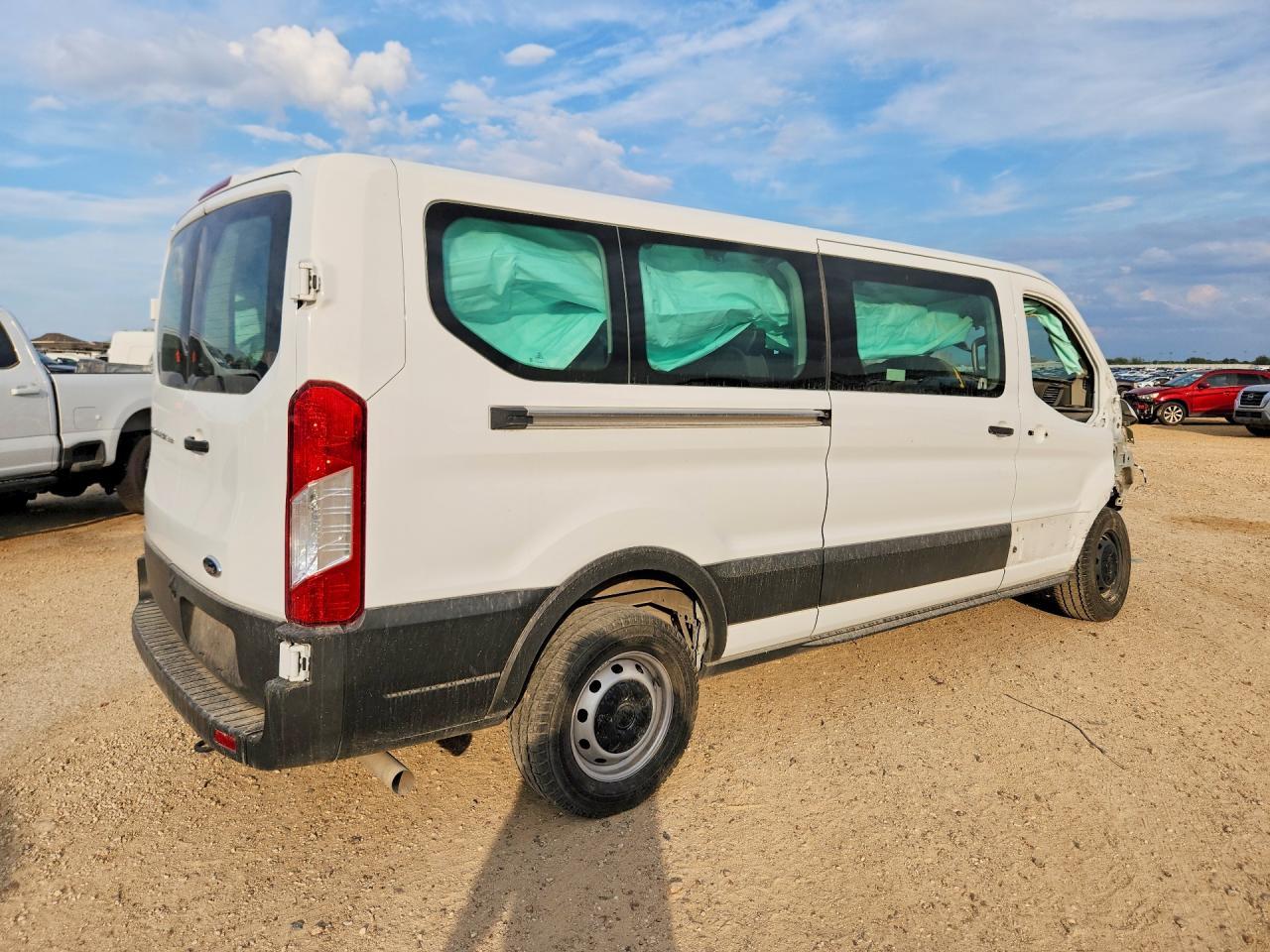 2023 Ford Transit T-350 - Фото 3