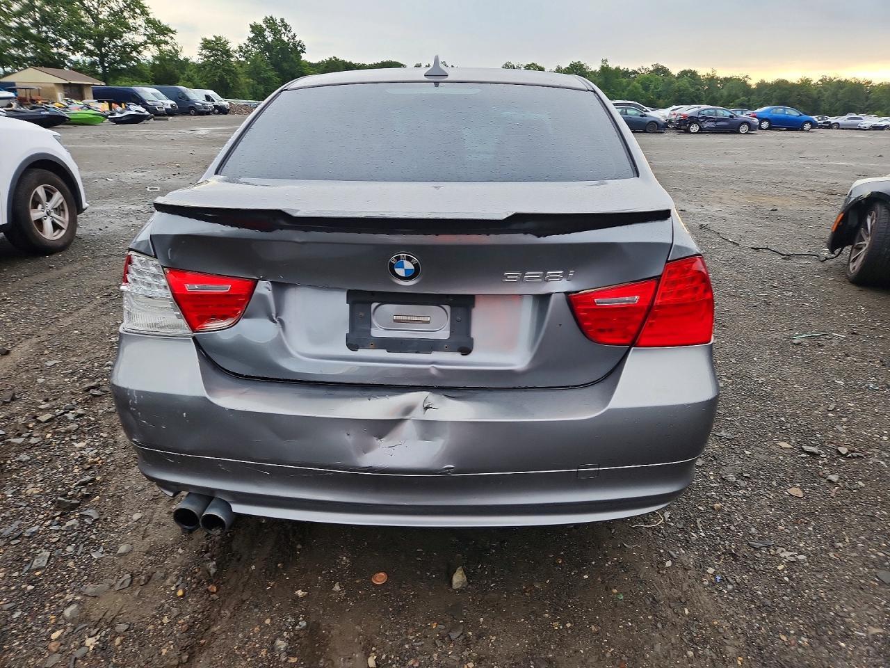 2010 BMW 328 Xi - Фото 6