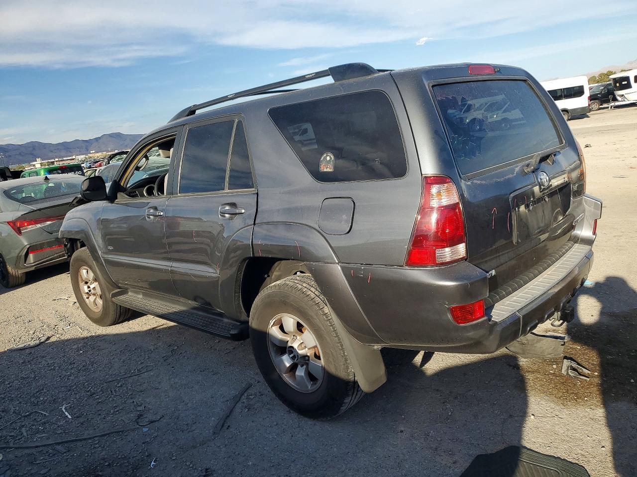 2005 Toyota 4Runner Sr5 - Фото 2