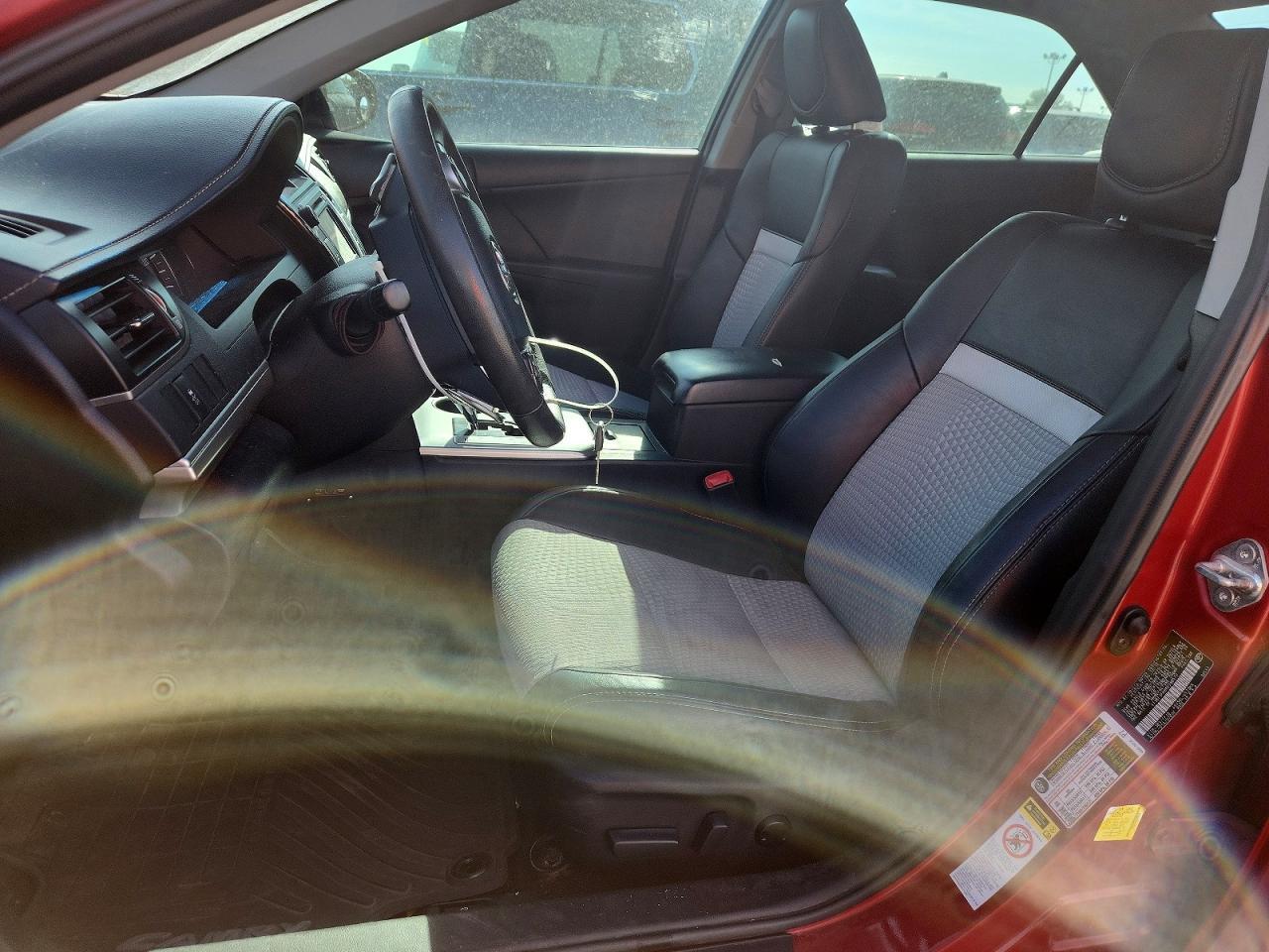 2012 Toyota Camry Se - Image 7