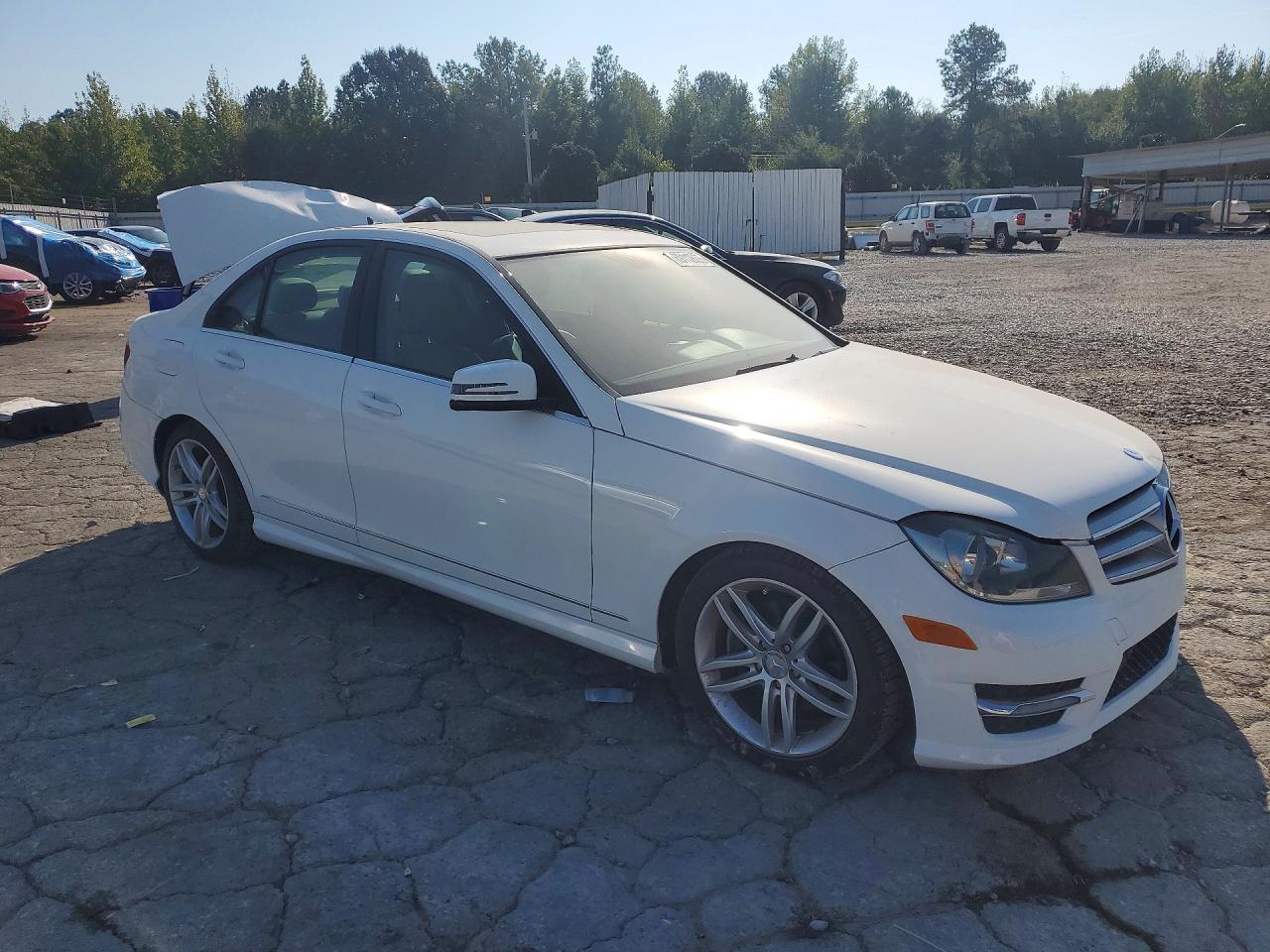 2013 Mercedes-Benz C 250 - Фото 4