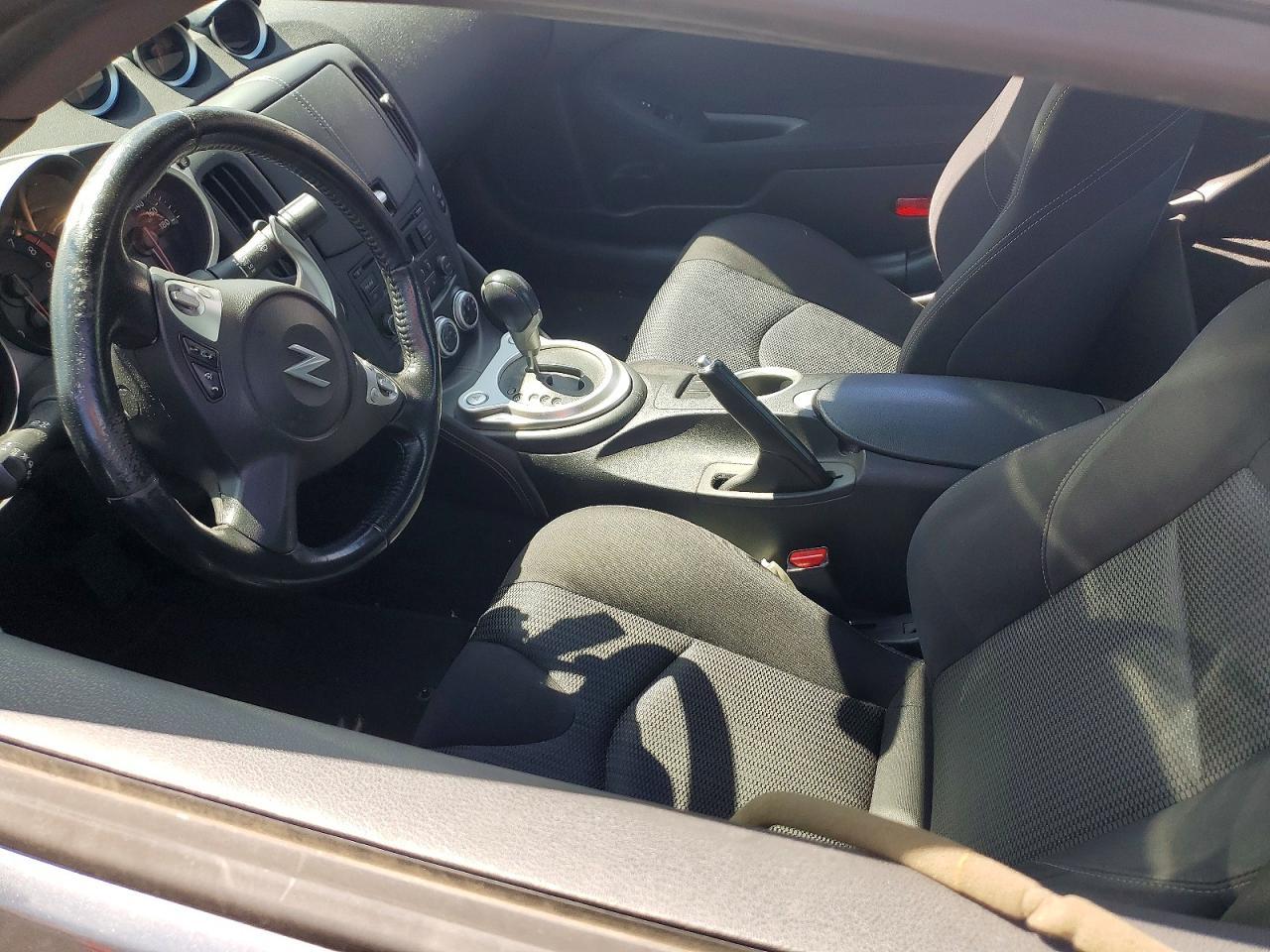 2016 Nissan 370Z Sport - Фото 7