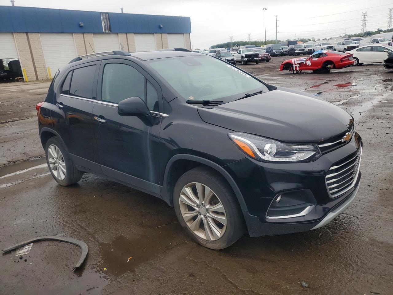 2018 Chevrolet Trax Premier - Image 4
