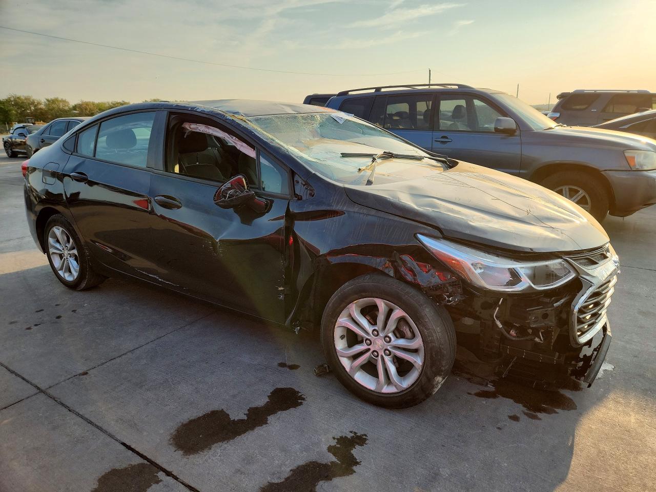 2019 Chevrolet Cruze Ls - Фото 4