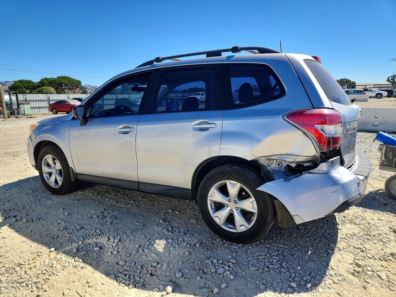 2015 Subaru Forester 2.5I - Image 2