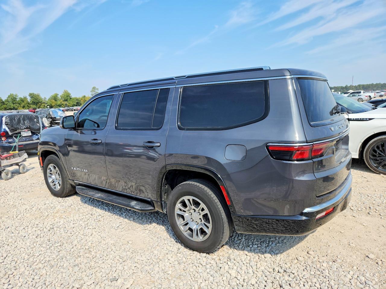 2022 Jeep Wagoneer Series I - Фото 2