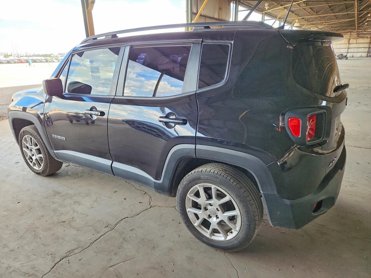 2020 Jeep Renegade Sport - Image 2
