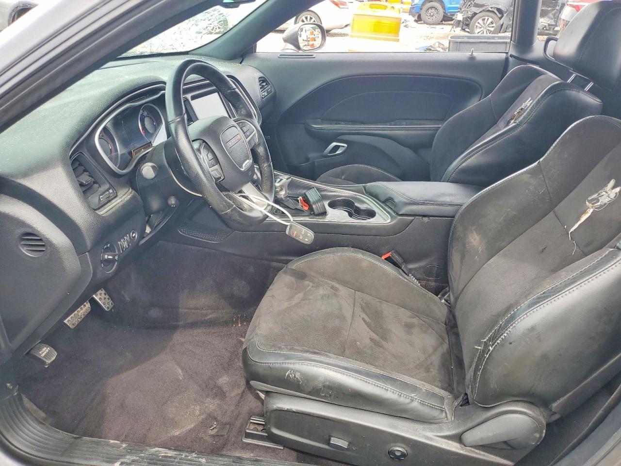 2025 Dodge Challenger R/T Scat Pack - Image 7