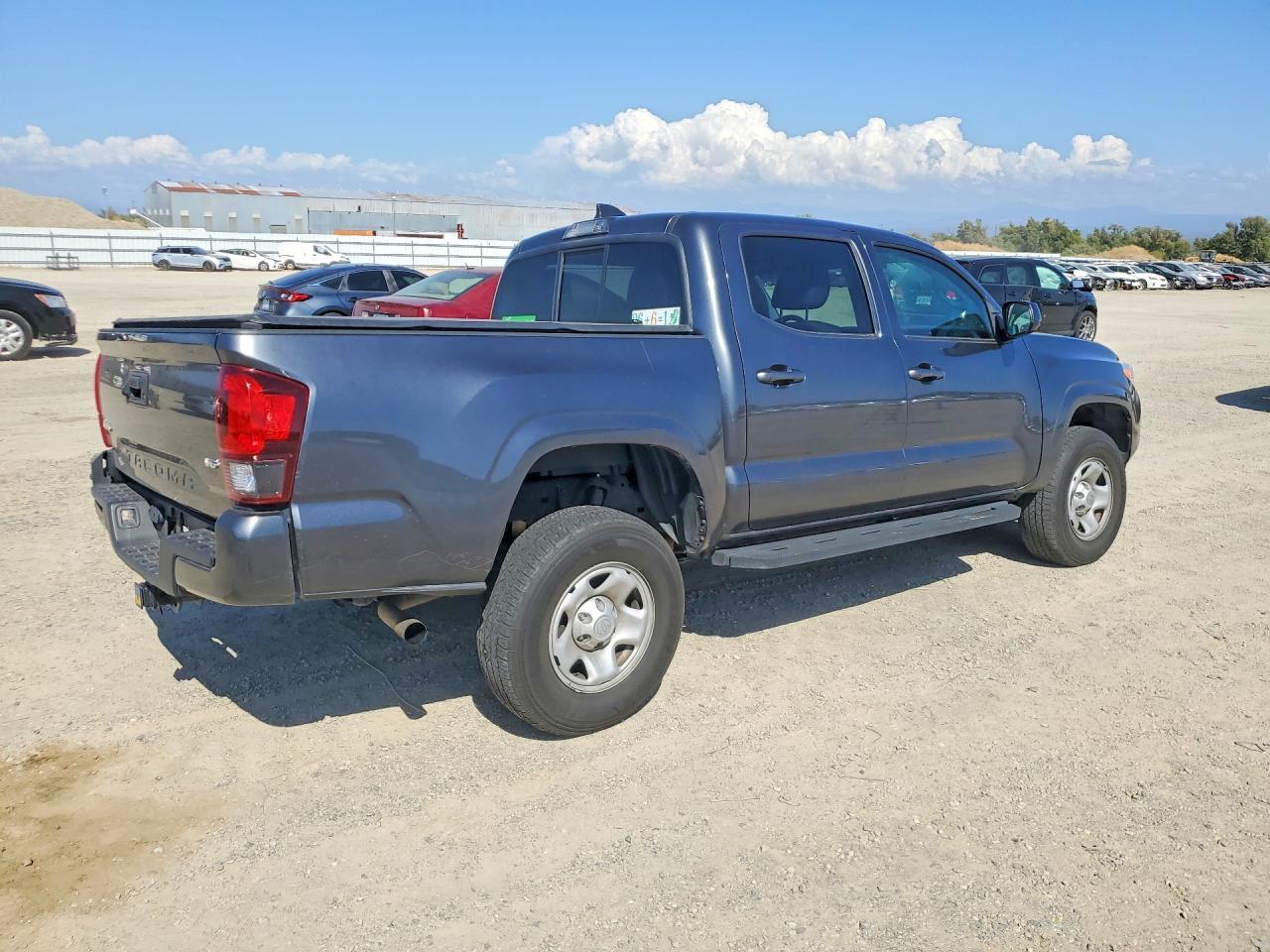 2022 Toyota Tacoma Sr V6 - Фото 3