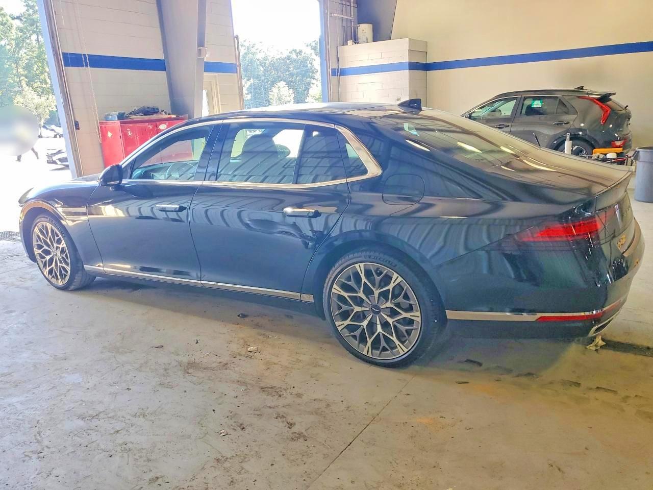 2024 Genesis G90 3.5T E-Supercharger - Image 2