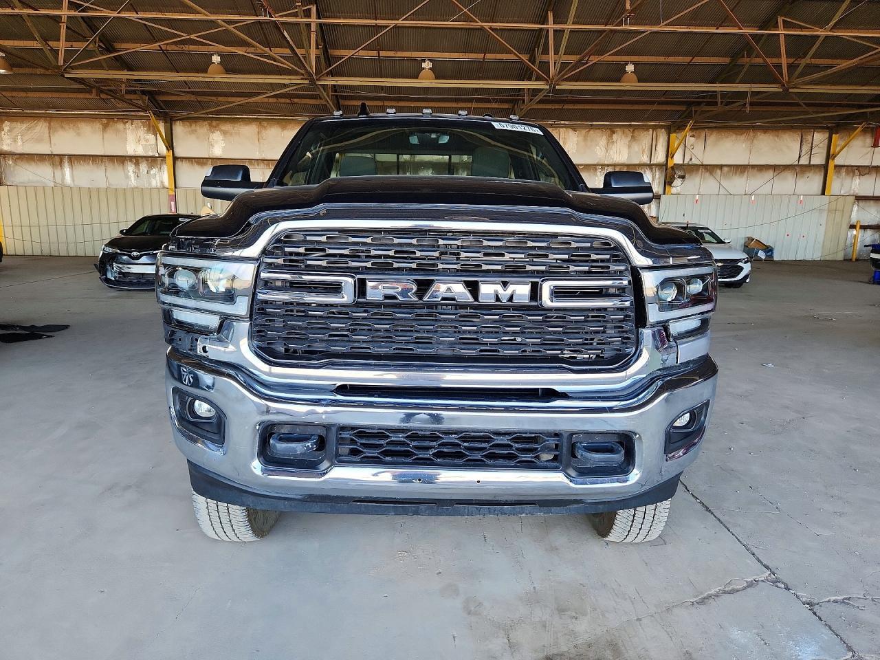 2022 Ram 3500 Big Horn/Lone Star - Image 5