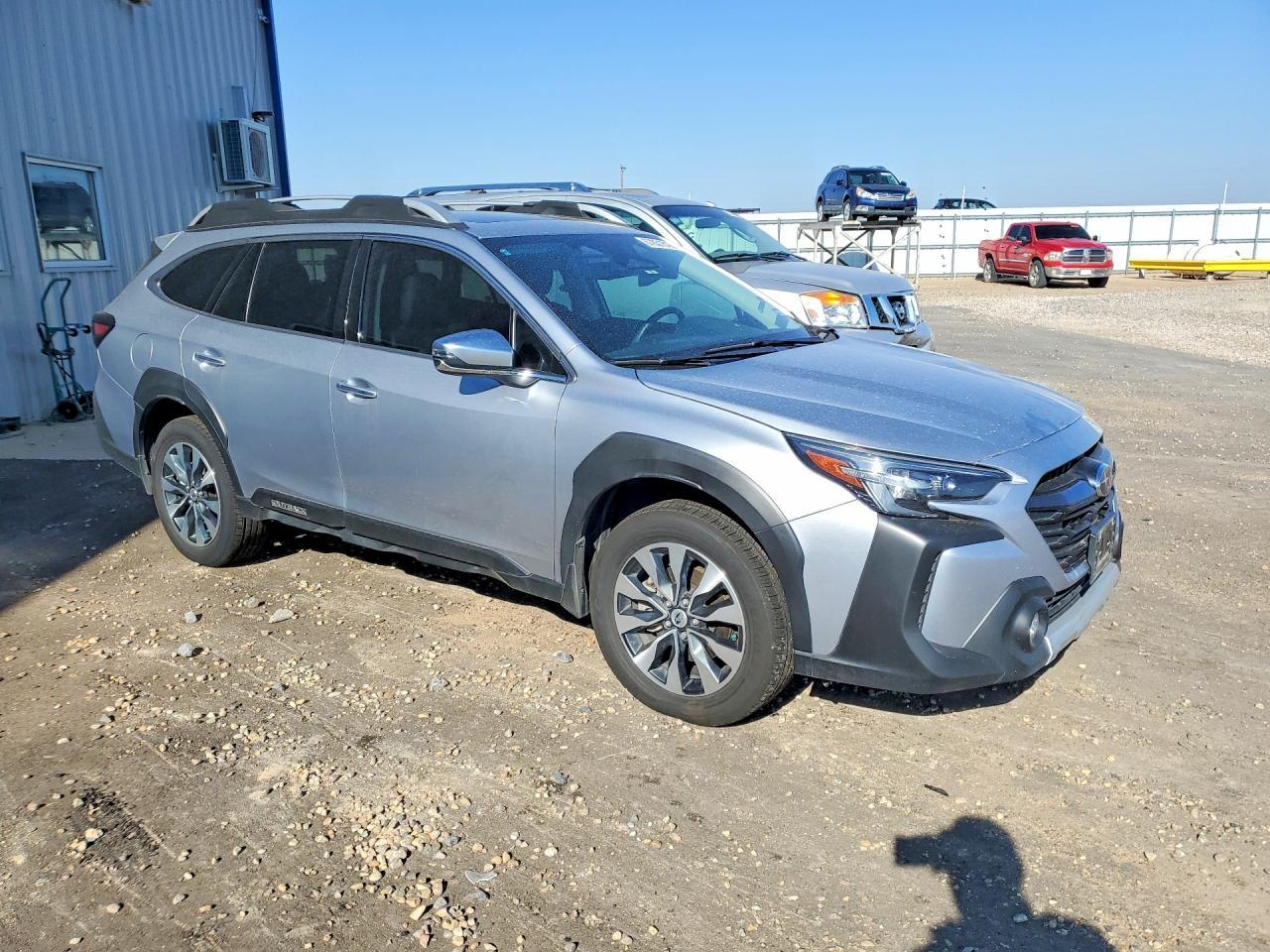 2024 Subaru Outback Touring - Image 4