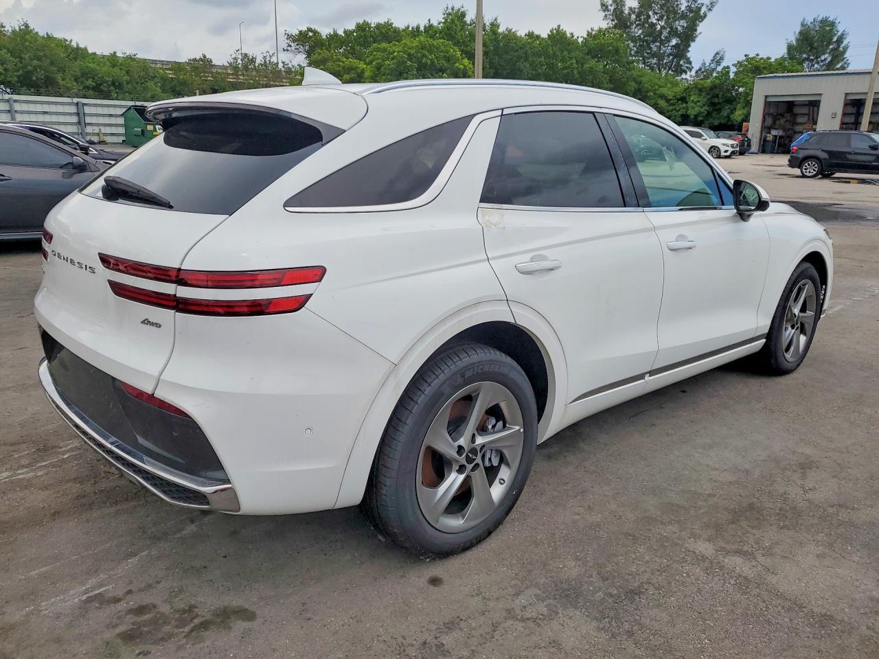 2026 Genesis Gv70 Advanced - Image 3