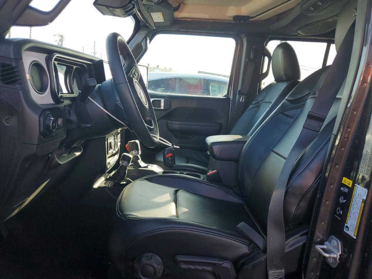 2025 Jeep Wrangler Sport - Image 7
