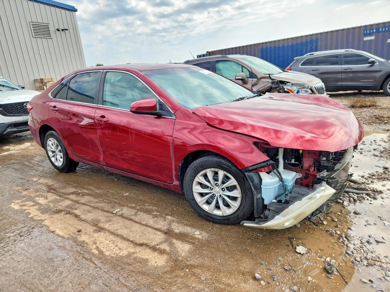 2016 Toyota Camry Le - Фото 4