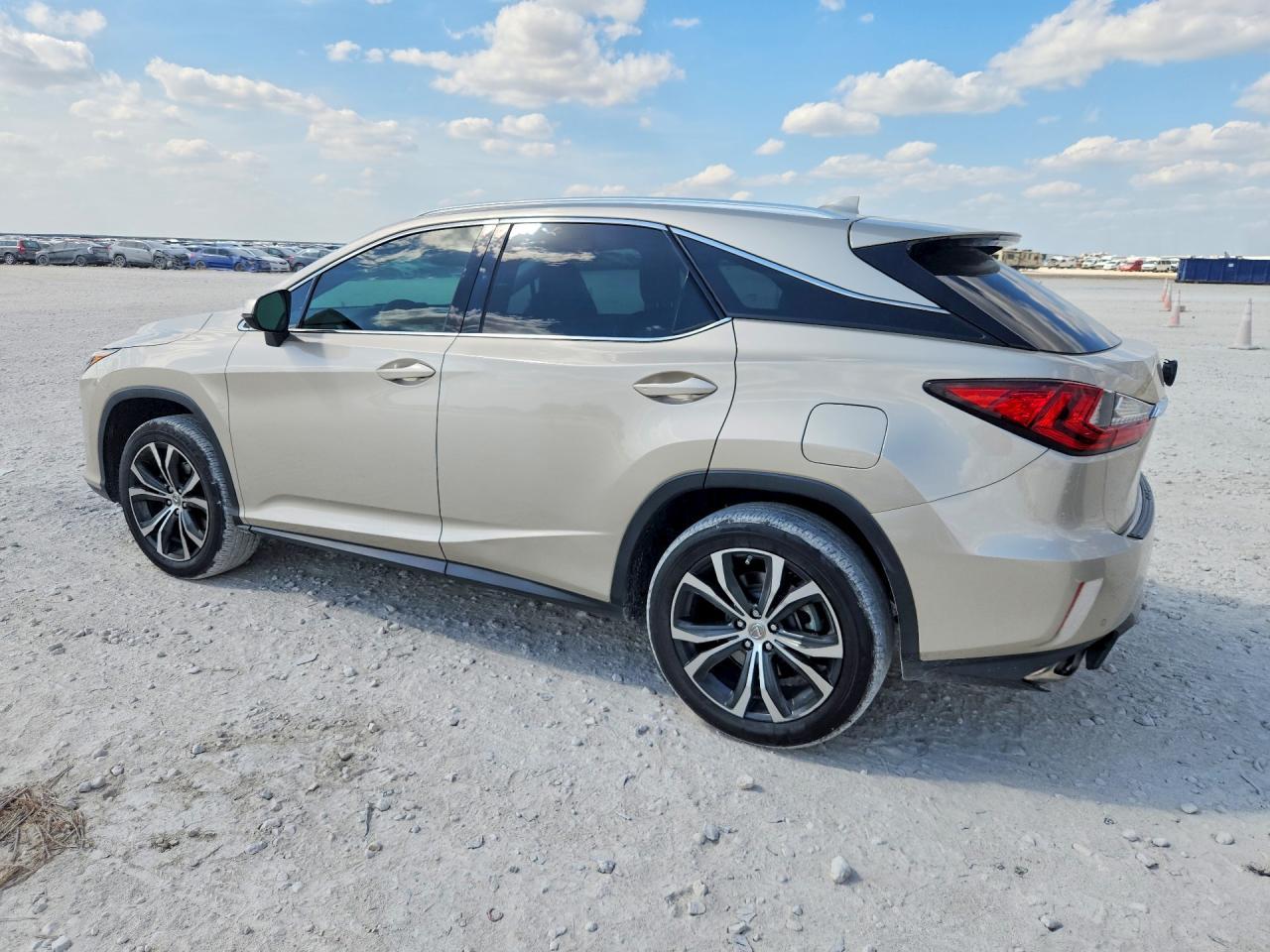 2017 Lexus Rx 350 Base - Фото 2