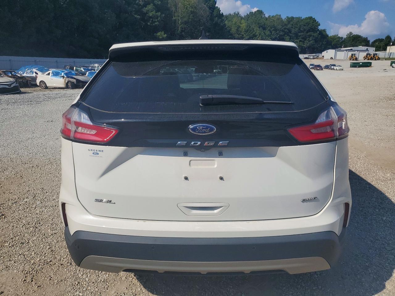 2022 Ford Edge Sel - Image 6