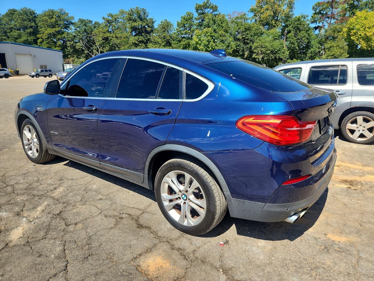2017 BMW X4 xDrive28I - Image 2