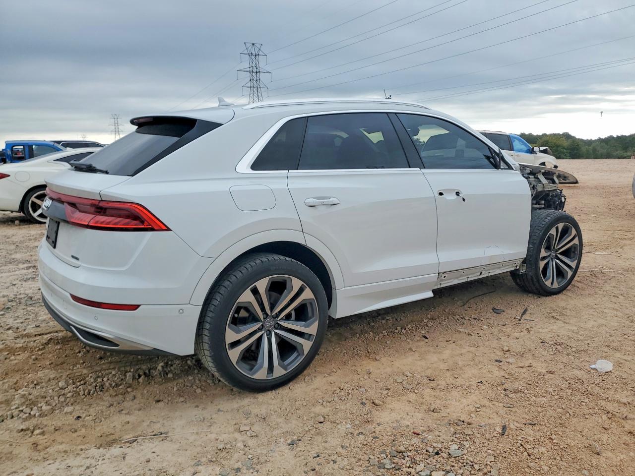 2019 Audi Q8 Prestige - Image 3