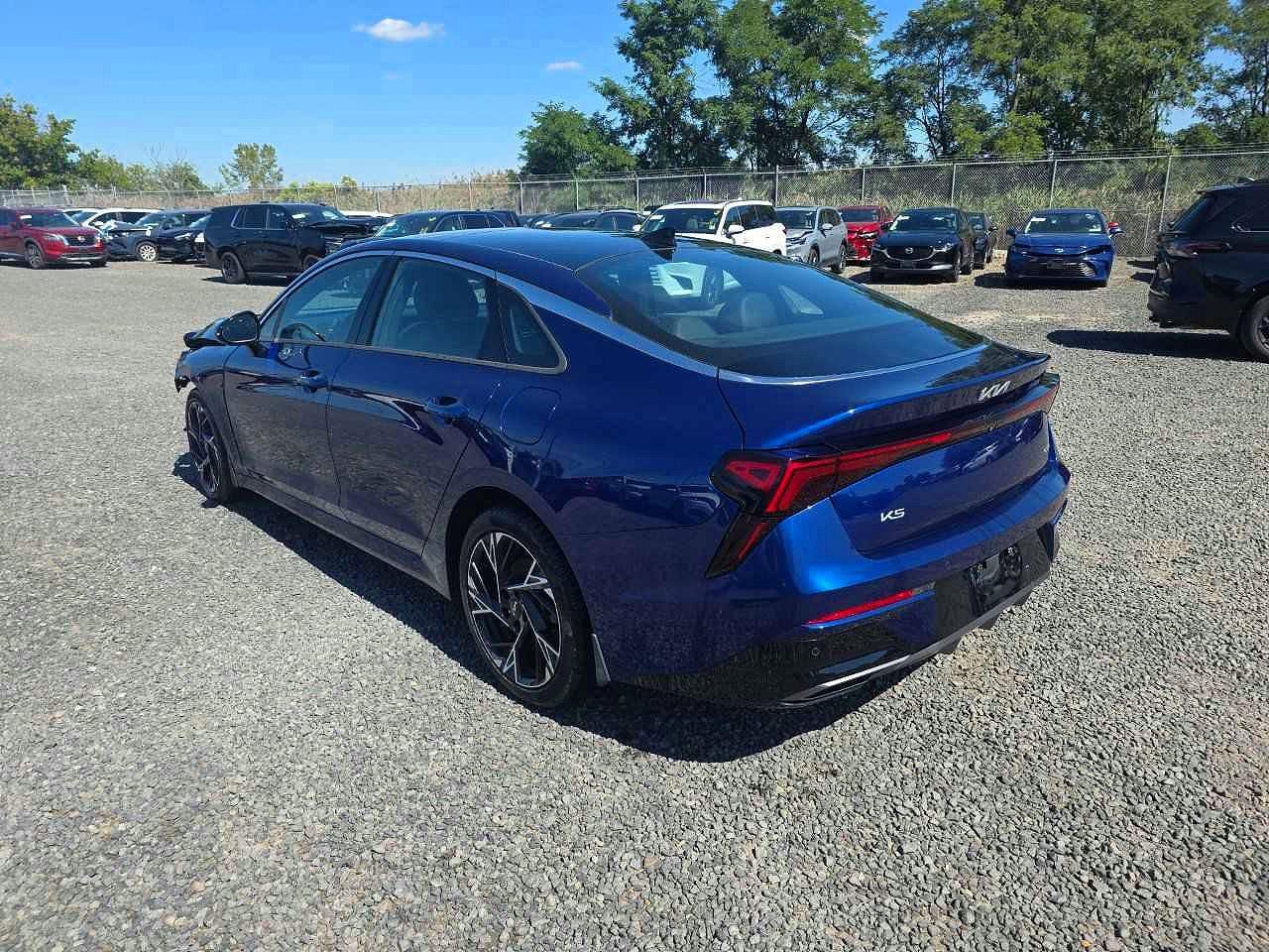 2025 Kia K5 Gt Line - Image 2