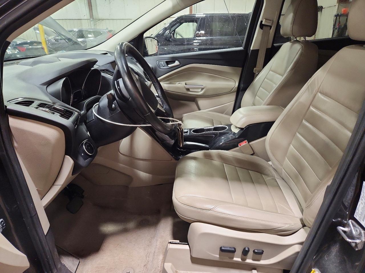 2015 Ford Escape Titanium - Фото 7