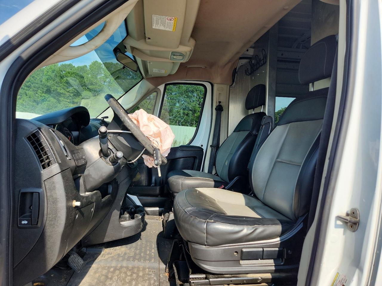 2018 Ram Promaster 2500 Delivery Van - Image 7