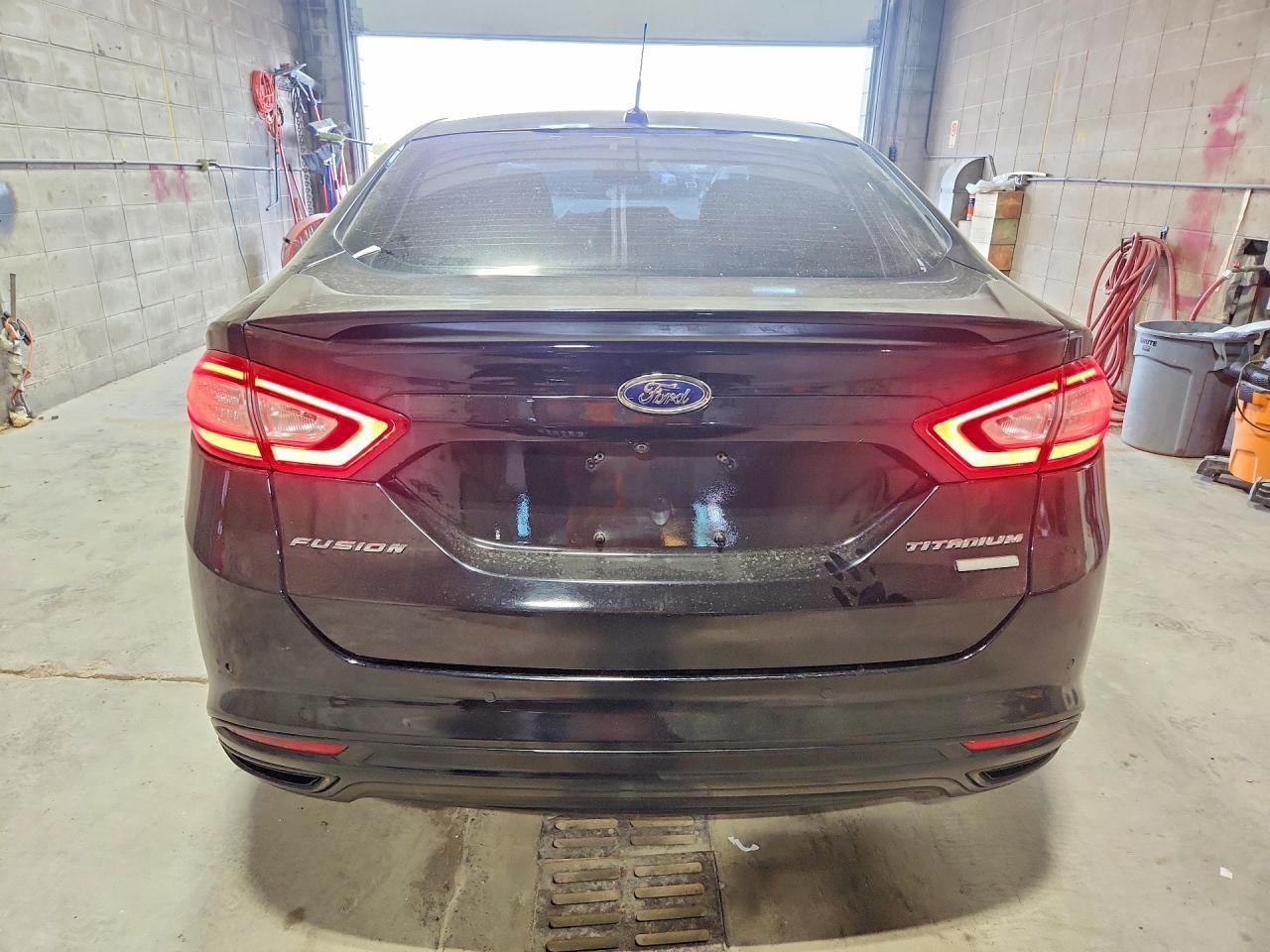 2016 Ford Fusion Titanium - Image 6