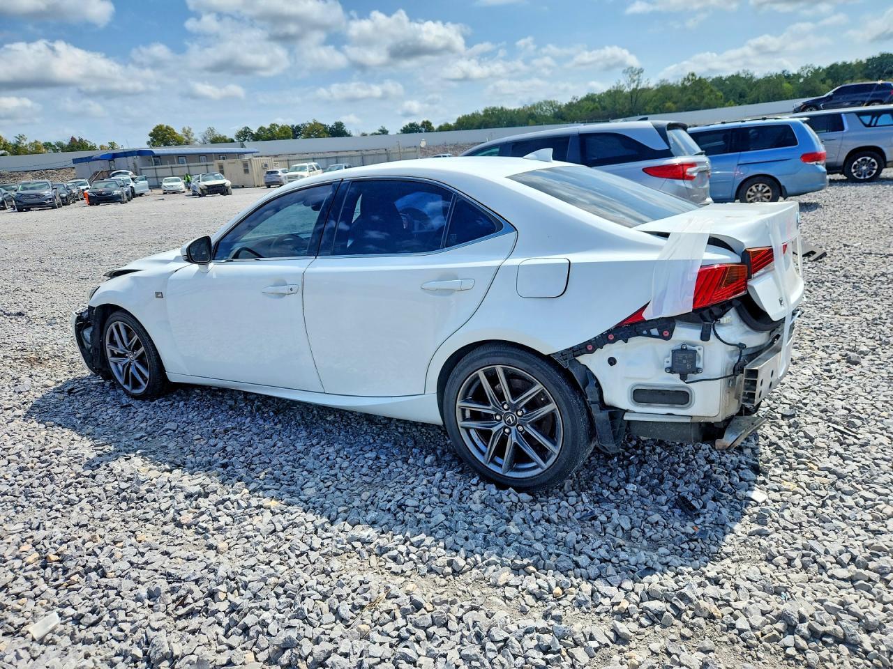 2018 Lexus Is 300 - Фото 2