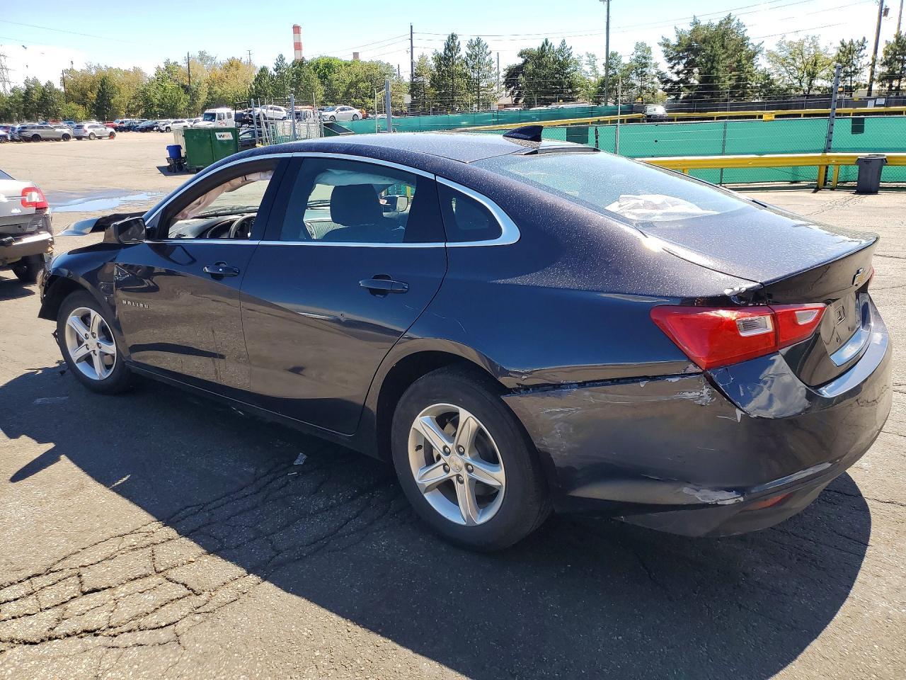 2023 Chevrolet Malibu Lt - Фото 2