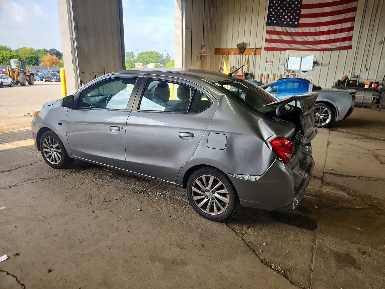 2018 Mitsubishi Mirage G4 Es - Image 2