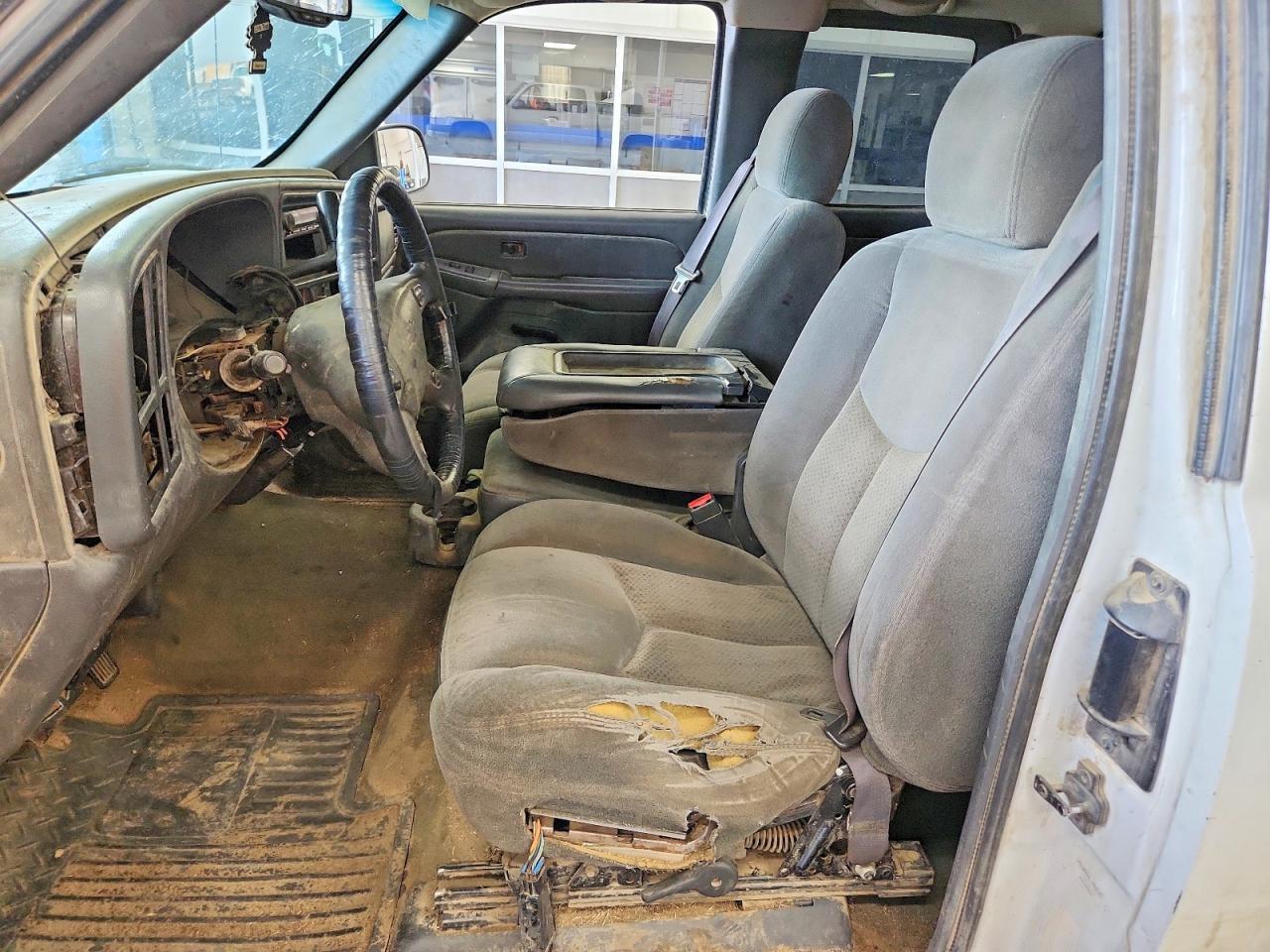 2004 Chevrolet Silverado K1500 - Фото 7