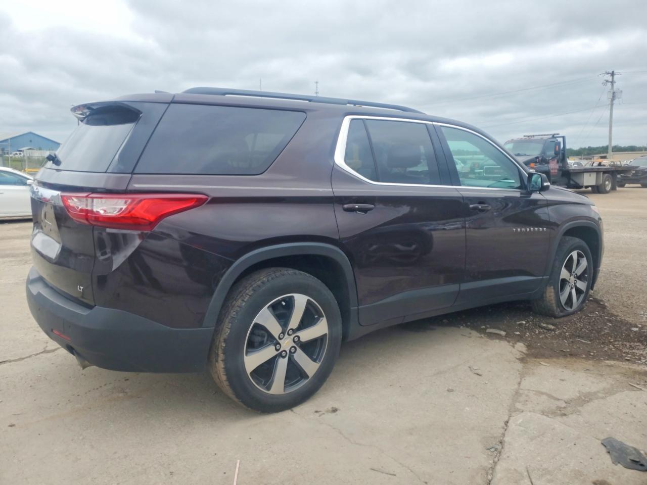 2020 Chevrolet Traverse Lt - Фото 3