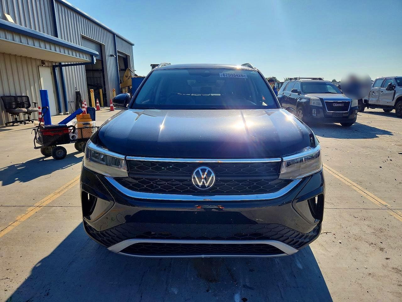 2024 Volkswagen Taos Se - Image 5