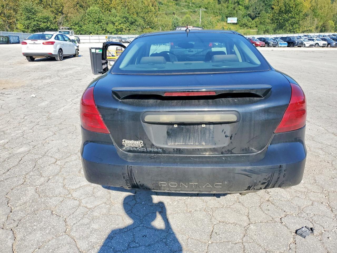 2007 Pontiac Grand Prix - Image 6