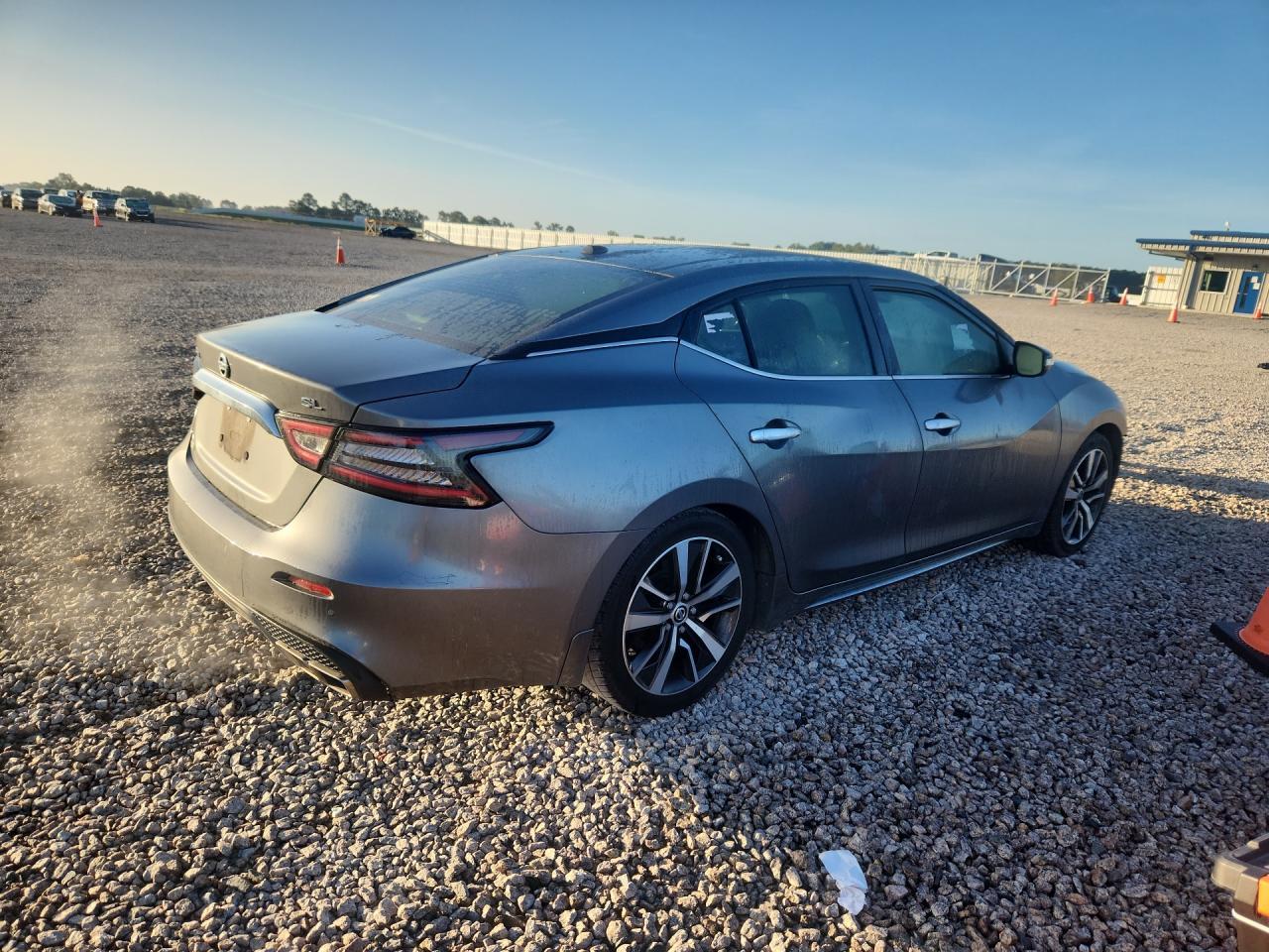 2020 Nissan Maxima Sl - Image 3