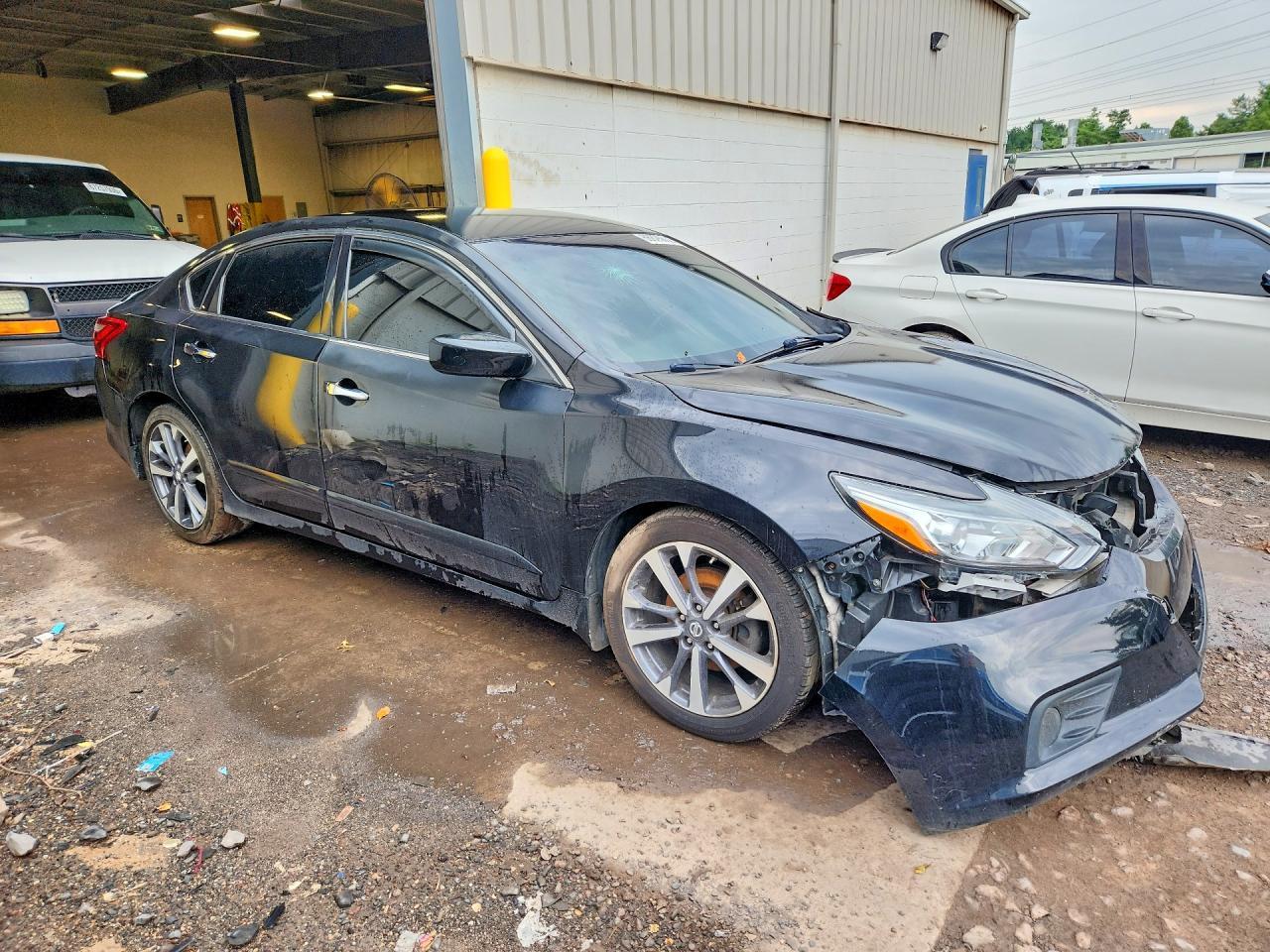 2016 Nissan Altima 2.5 Sr - Фото 4