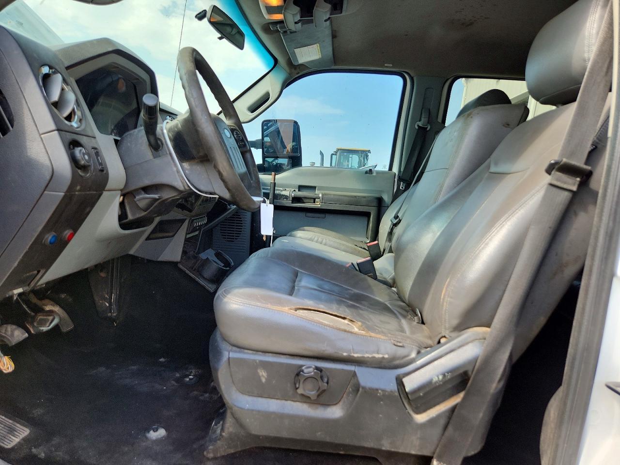 2013 Ford F250 Super Duty - Image 7