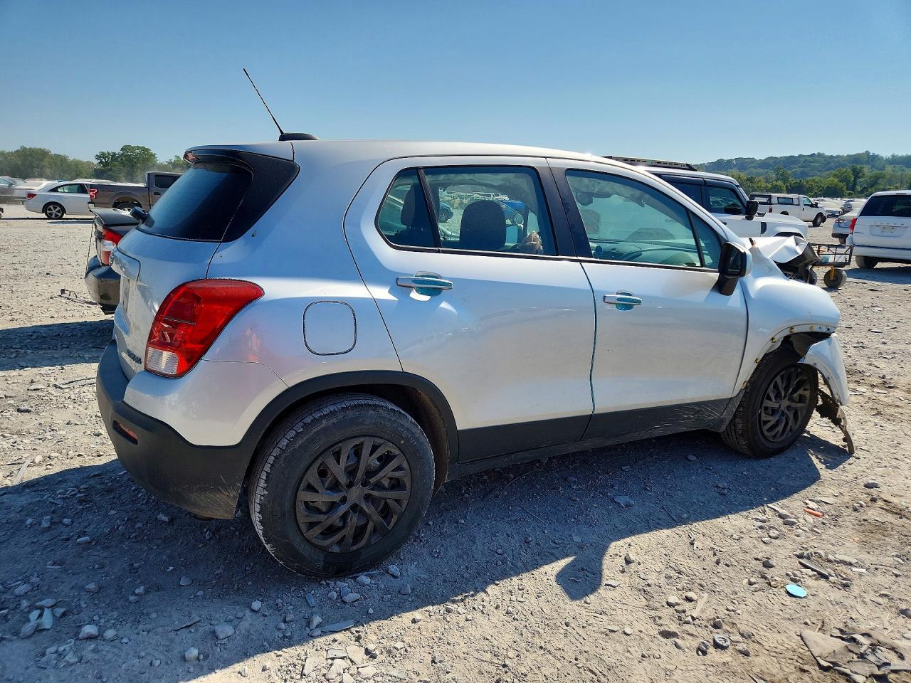 2016 Chevrolet Trax Ls - Фото 3