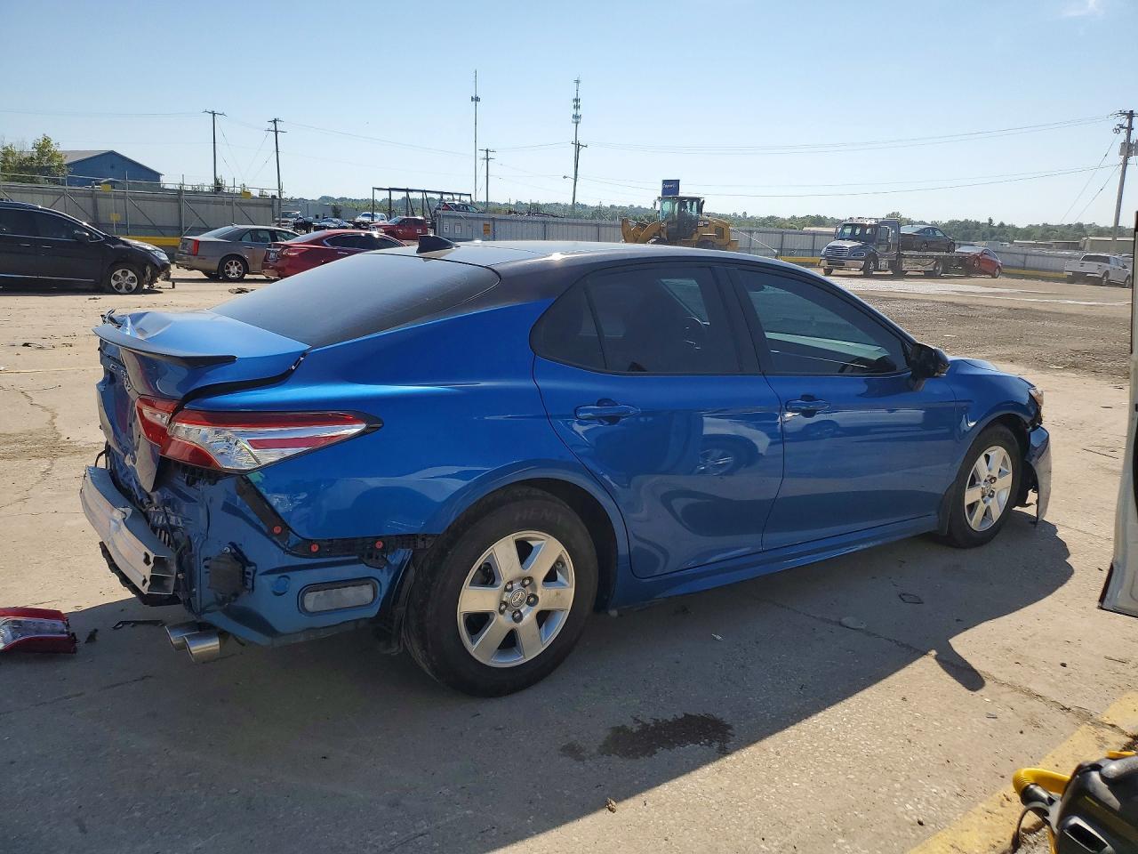 2020 Toyota Camry Xse - Image 3
