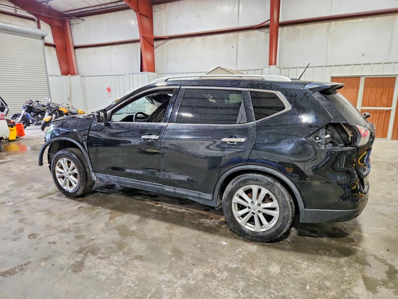 2015 Nissan Rogue Sv - Image 2