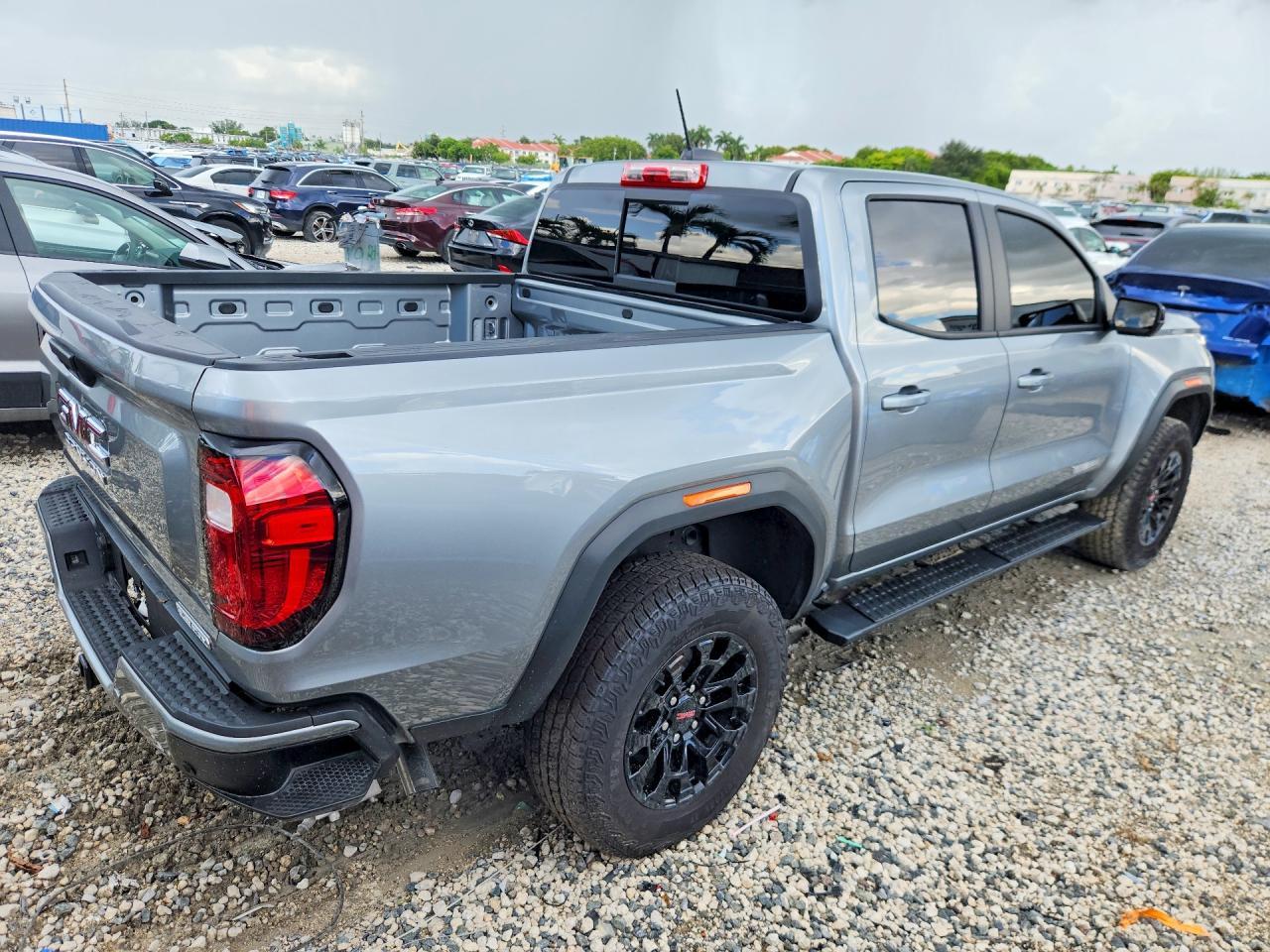 2026 GMC Canyon Elevation - Фото 3