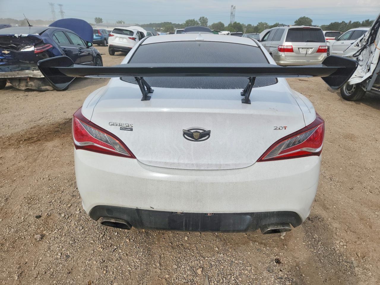 2014 Hyundai Genesis Coupe 2.0T - Image 6