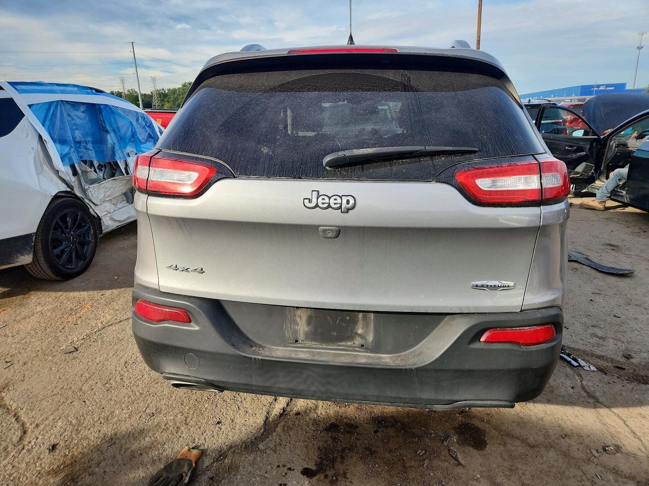 2015 Jeep Cherokee Latitude - Image 6