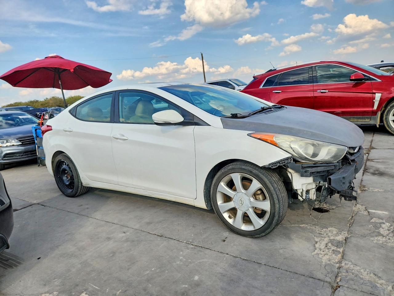 2013 Hyundai Elantra Limited - Image 4
