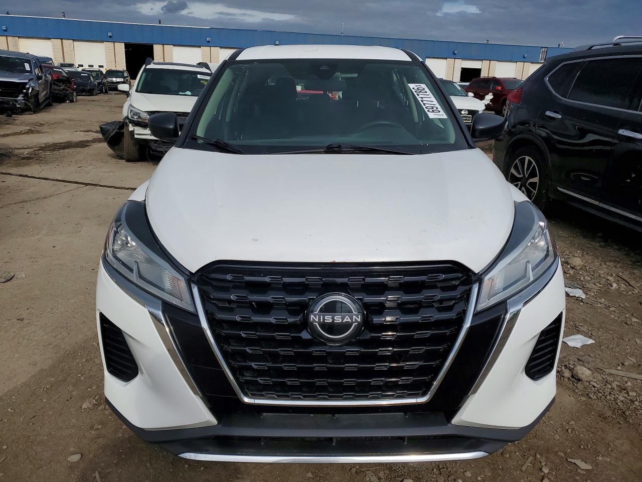 2024 Nissan Kicks S - Фото 5