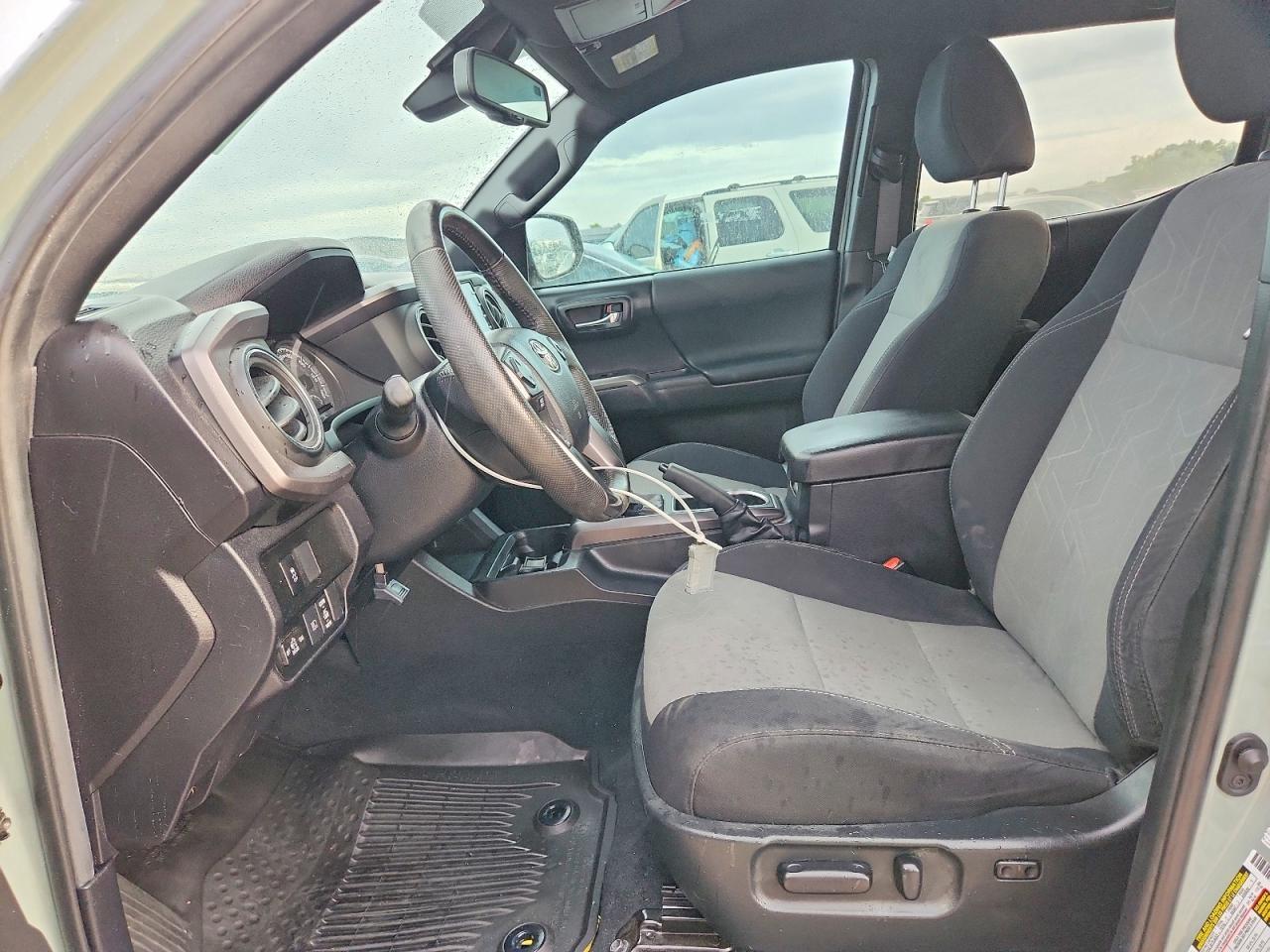 2022 Toyota Tacoma Double Cab - Фото 7
