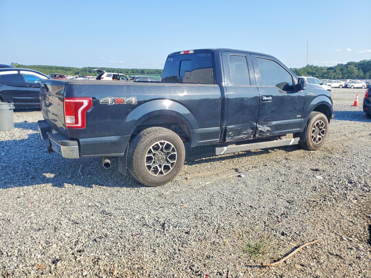 2016 Ford F150 Super Cab - Image 3
